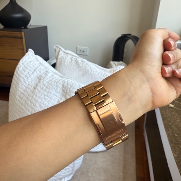 Michael Kors Watch display picture 2